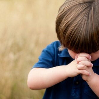 child-praying